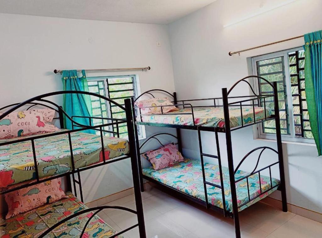Funk Monk Villa Hostel Pondicherry Ауровиль Экстерьер фото